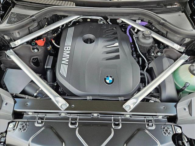 new 2026 BMW X7 car, priced at $100,900