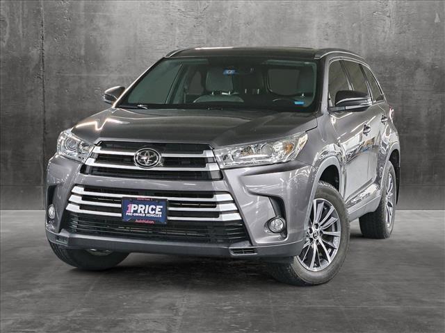 used 2019 Toyota Highlander car, priced at $29,327