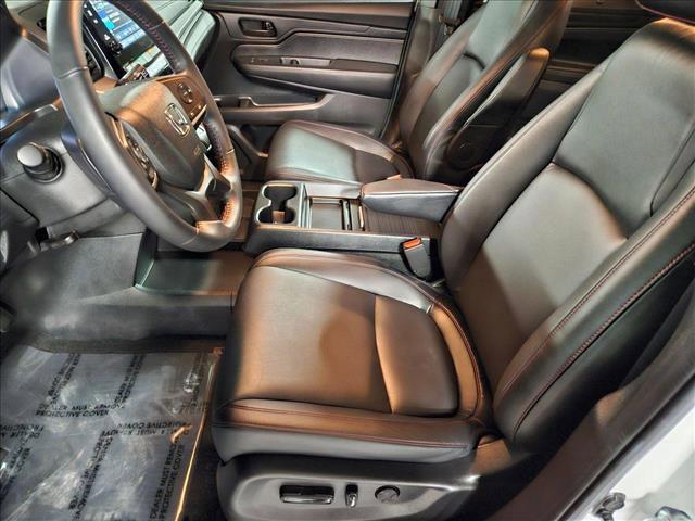 used 2023 Honda Odyssey car, priced at $35,930