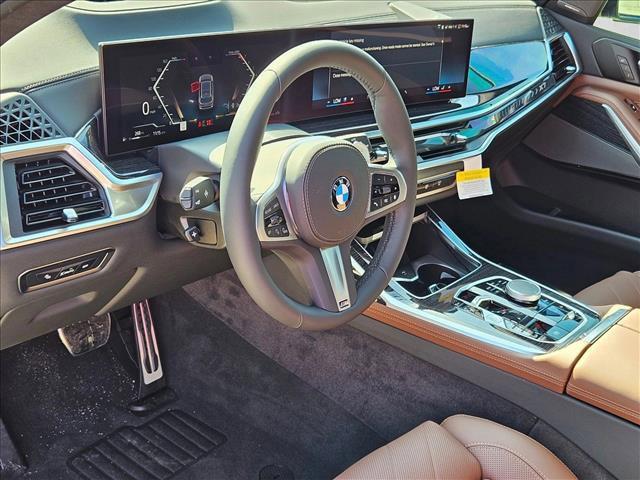 new 2026 BMW X7 car, priced at $98,580
