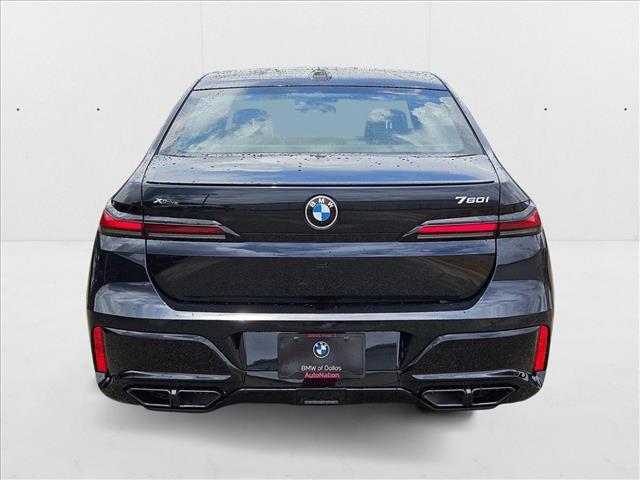 new 2025 BMW 760 car, priced at $138,485