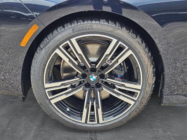 new 2025 BMW 760 car, priced at $138,485