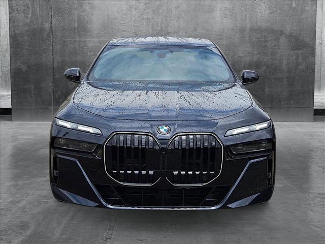 new 2025 BMW 760 car, priced at $138,485