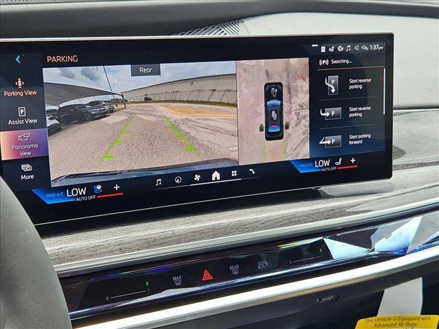 new 2025 BMW 760 car, priced at $138,485