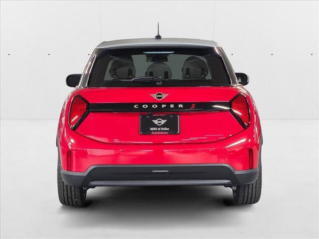 used 2025 MINI Hardtop car, priced at $37,075