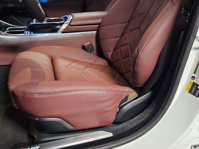new 2025 BMW i7 car, priced at $110,925