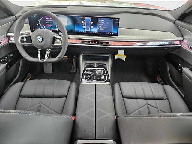 new 2025 BMW 760 car, priced at $133,685