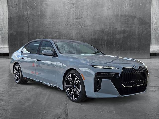 new 2025 BMW 760 car, priced at $133,685