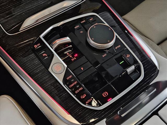 new 2026 BMW X7 car, priced at $98,535