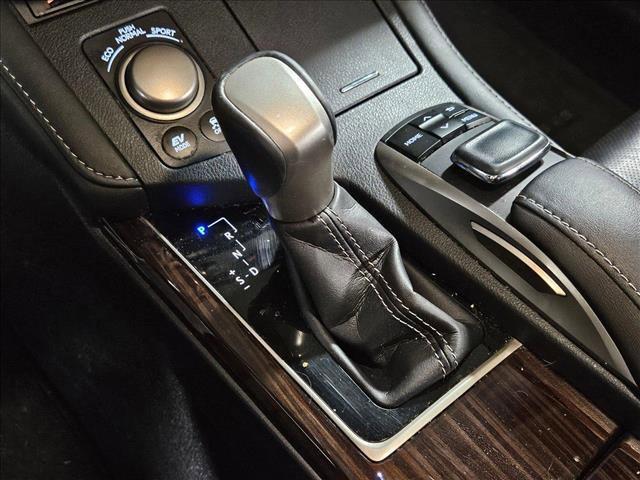 used 2017 Lexus ES 300h car, priced at $20,495
