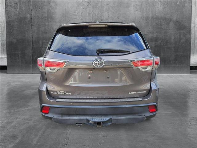 used 2015 Toyota Highlander car, priced at $20,995