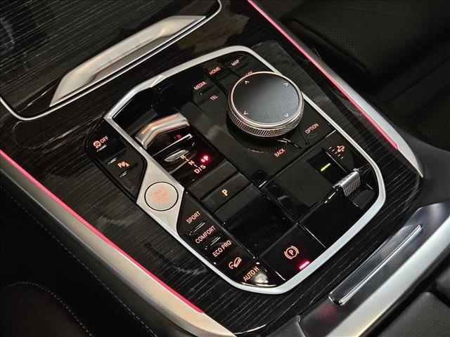 new 2026 BMW X7 car, priced at $98,535