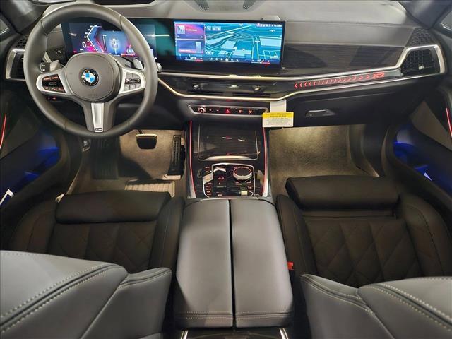 new 2026 BMW X7 car, priced at $98,535