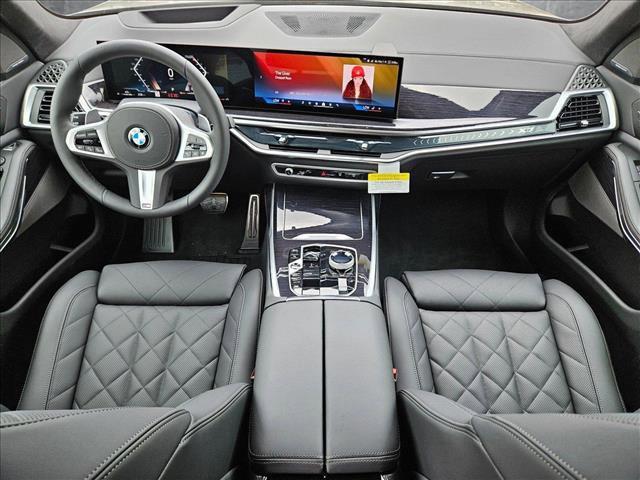 new 2026 BMW X7 car, priced at $99,575