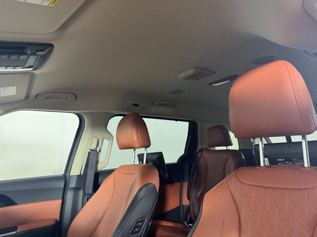 used 2023 Kia Carnival car, priced at $40,000