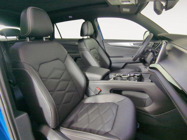 new 2025 Volkswagen Atlas Cross Sport car, priced at $42,816