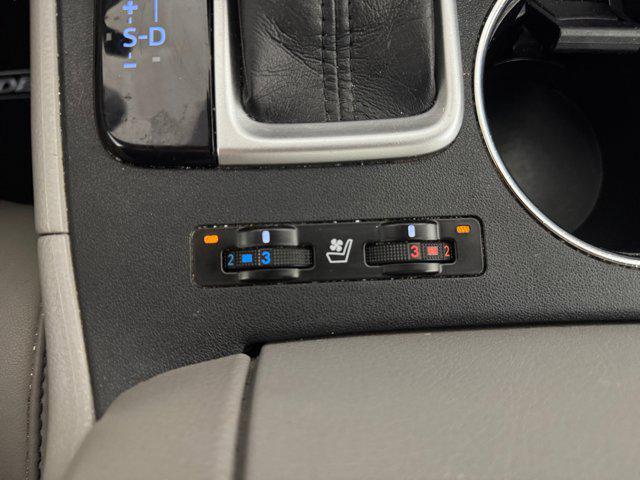 used 2019 Toyota Highlander Hybrid car, priced at $36,988