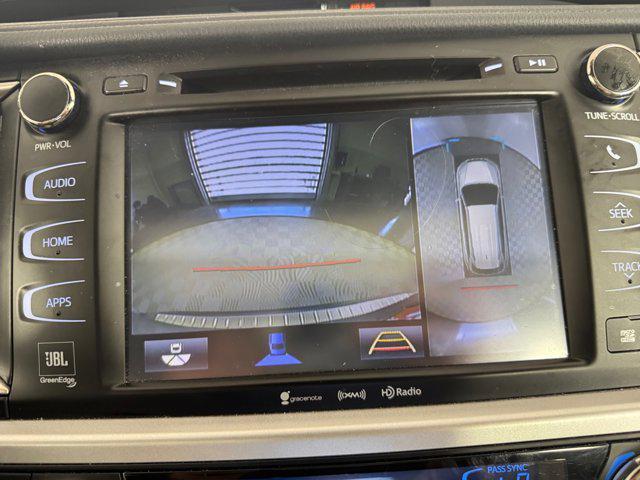 used 2019 Toyota Highlander Hybrid car, priced at $36,988