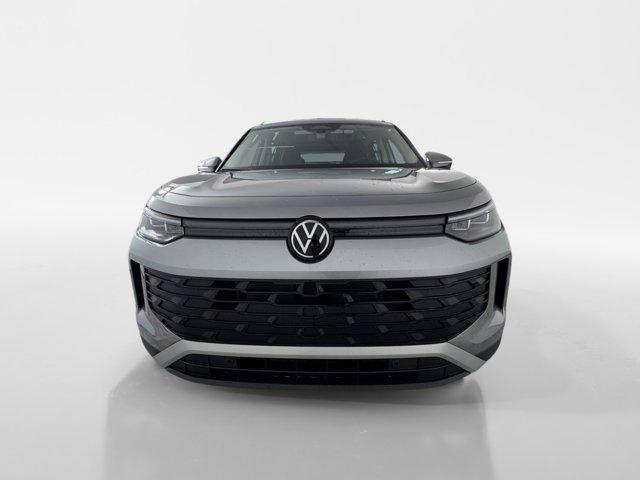 new 2025 Volkswagen Tiguan car, priced at $36,916