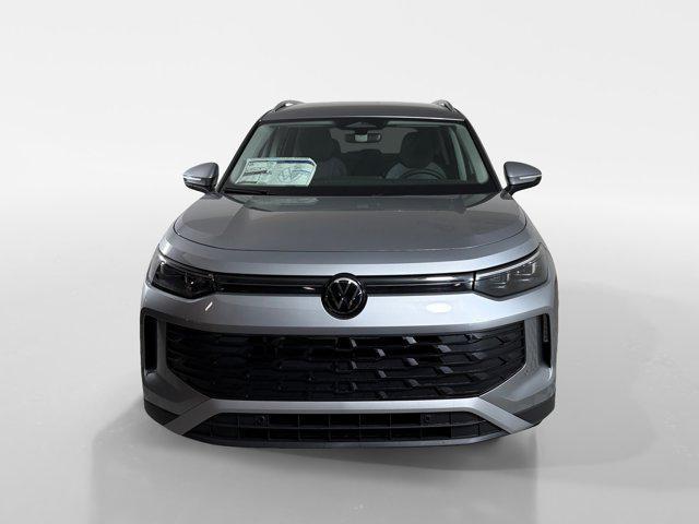 new 2025 Volkswagen Tiguan car, priced at $32,811
