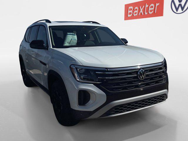 new 2025 Volkswagen Atlas car, priced at $43,556