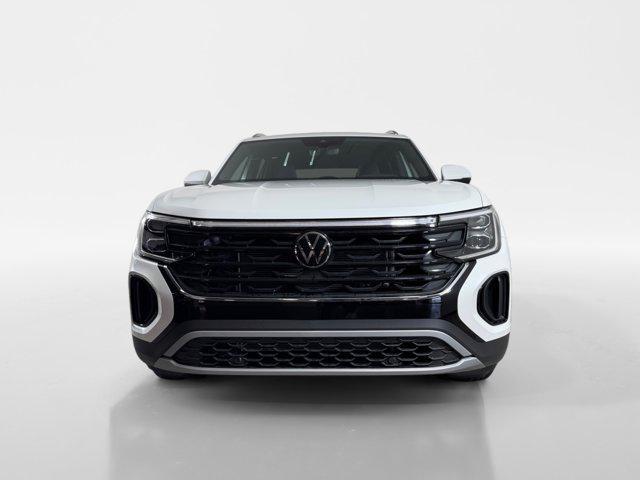 new 2026 Volkswagen Atlas Cross Sport car, priced at $41,723