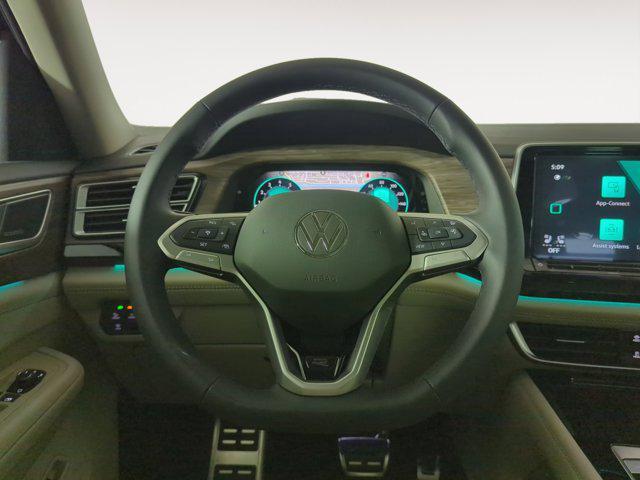 new 2025 Volkswagen Atlas car, priced at $50,626
