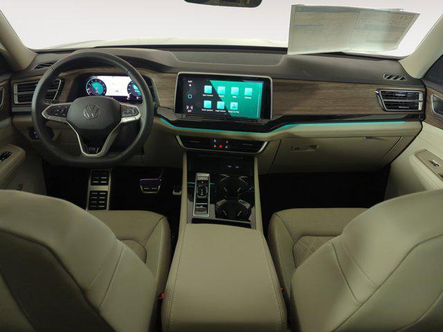 new 2025 Volkswagen Atlas car, priced at $50,626
