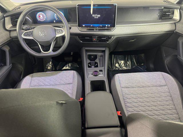 new 2025 Volkswagen Tiguan car, priced at $32,061