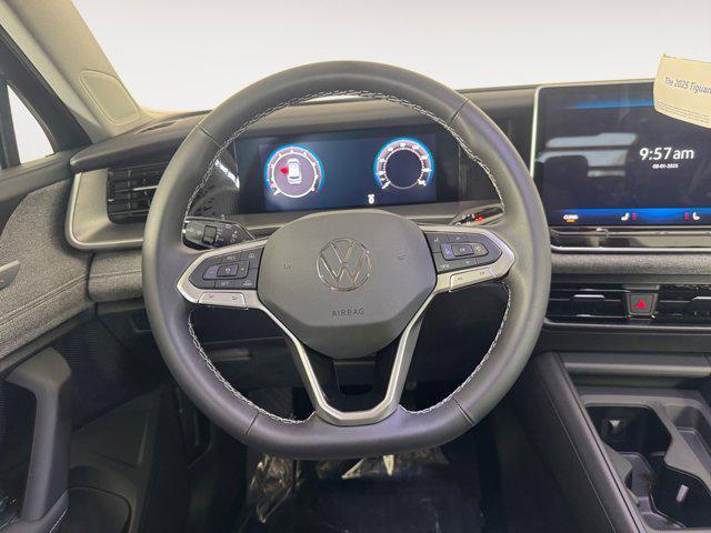 new 2025 Volkswagen Tiguan car, priced at $32,061