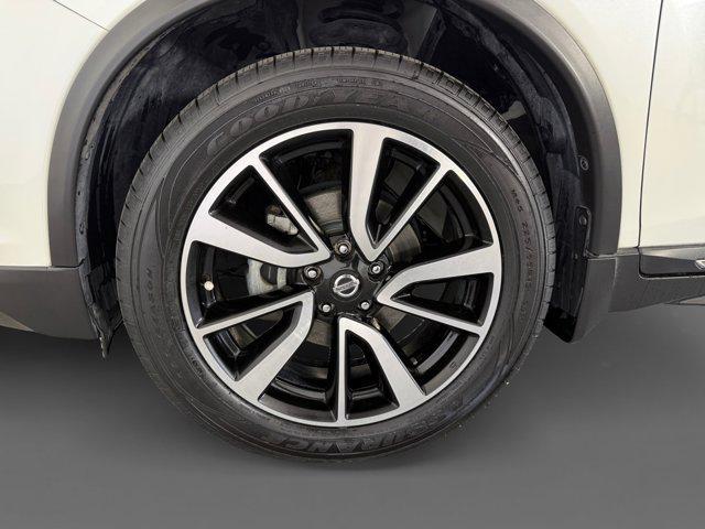 used 2020 Nissan Rogue car, priced at $21,998
