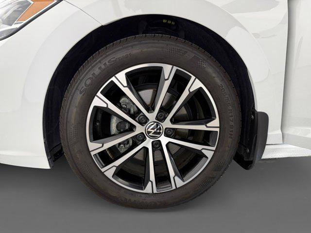 used 2024 Volkswagen Jetta car, priced at $21,998