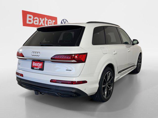 used 2020 Audi Q7 car, priced at $30,988