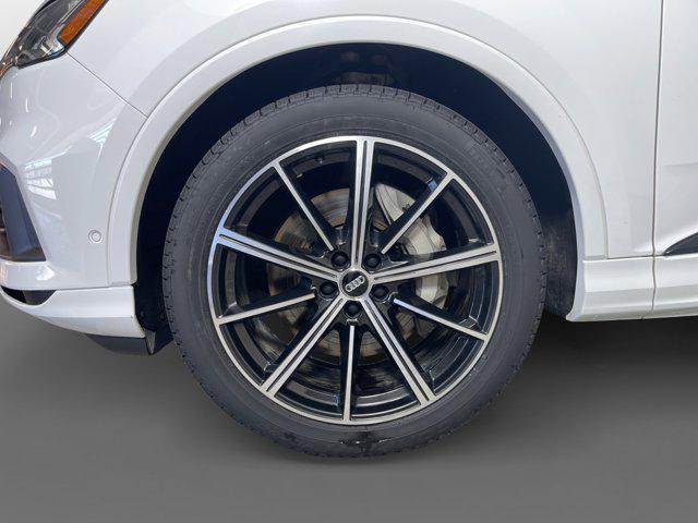 used 2020 Audi Q7 car, priced at $30,988