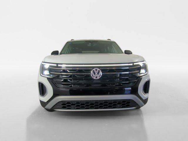 new 2025 Volkswagen Atlas car, priced at $44,021