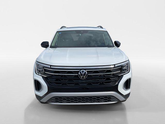 new 2025 Volkswagen Atlas car, priced at $44,021