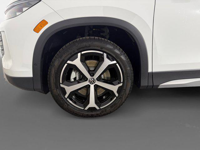 new 2025 Volkswagen Tiguan car, priced at $35,926