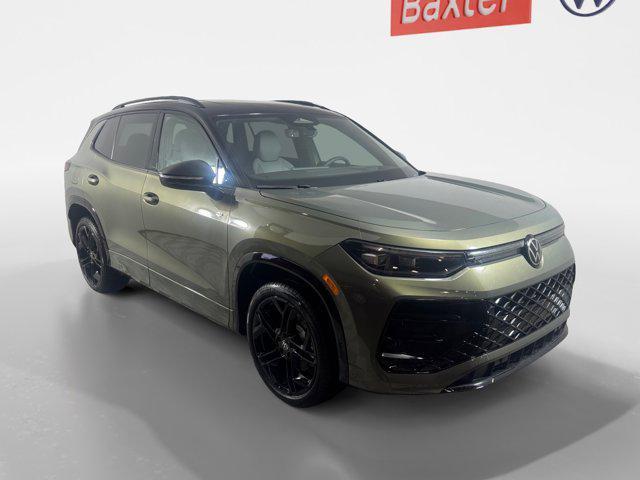 new 2025 Volkswagen Tiguan car, priced at $38,736