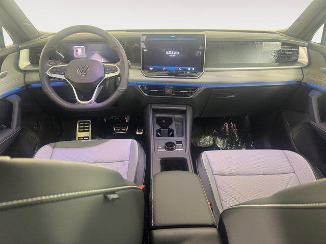 new 2025 Volkswagen Tiguan car, priced at $38,736