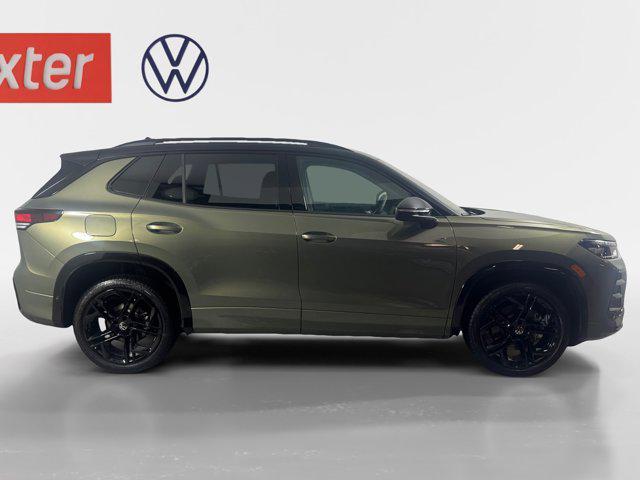 new 2025 Volkswagen Tiguan car, priced at $38,736