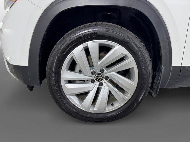 used 2022 Volkswagen Atlas Cross Sport car, priced at $27,498