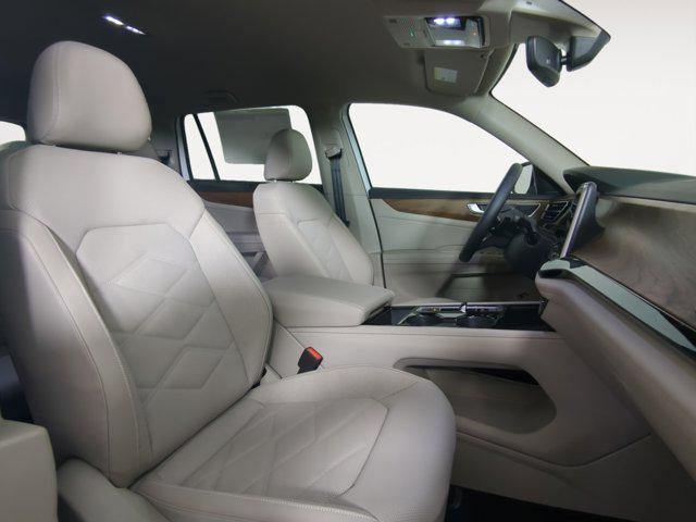 new 2025 Volkswagen Atlas car, priced at $41,520
