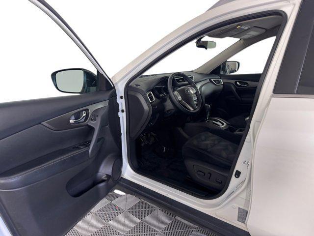 used 2015 Nissan Rogue car, priced at $13,987