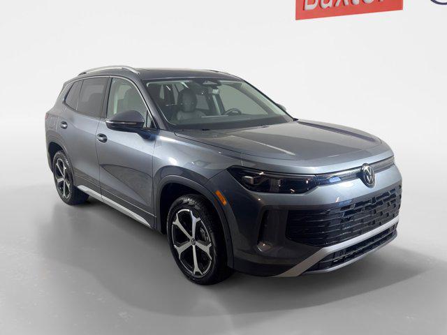 new 2025 Volkswagen Tiguan car, priced at $35,926