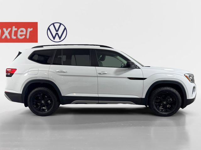 new 2025 Volkswagen Atlas car, priced at $43,030