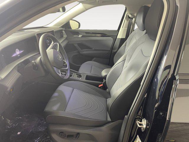 new 2025 Volkswagen Tiguan car, priced at $35,926