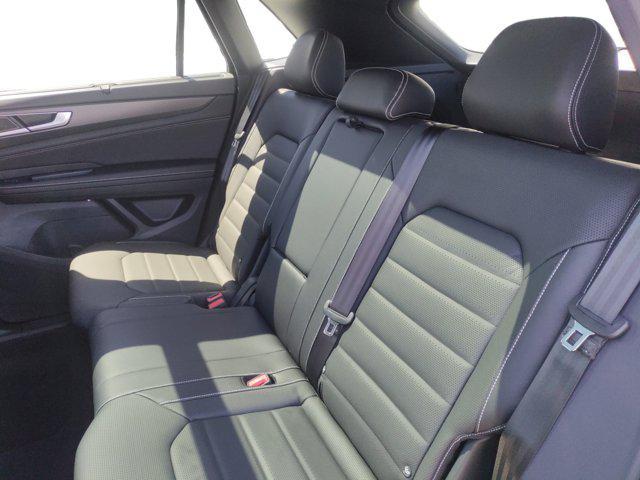 new 2025 Volkswagen Atlas Cross Sport car, priced at $47,791