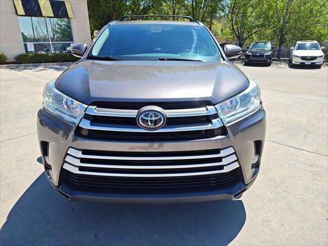 used 2018 Toyota Highlander car, priced at $24,499