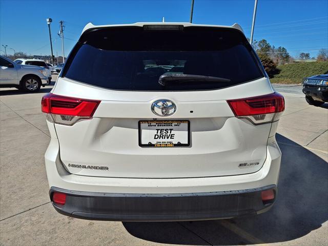 used 2018 Toyota Highlander car, priced at $22,998