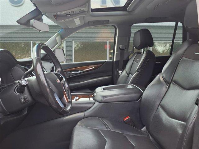 used 2020 Cadillac Escalade car, priced at $42,555